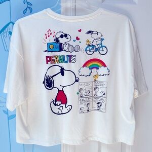 New Peanuts Juniors’ Snoopy Graphic Skimmer Off White Tee Shirt Women's Size XL!